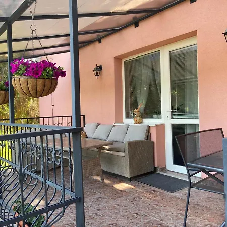 Ubytovanie Podhajska-villa Emily-apartman Podhájska